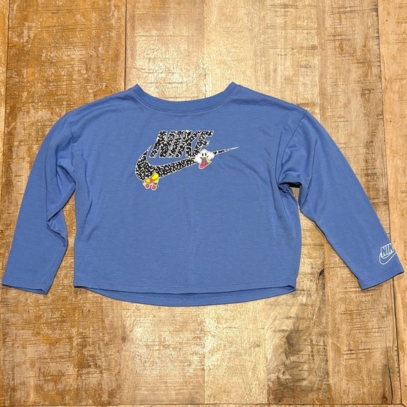 Nike Other - Nike Girls Cropped Tee size 6